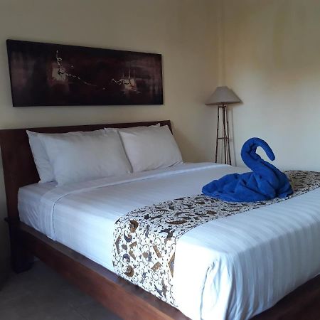 Adi House Homestay อูบุด ภายนอก รูปภาพ