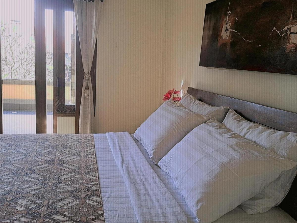 Adi House Homestay อูบุด ภายนอก รูปภาพ