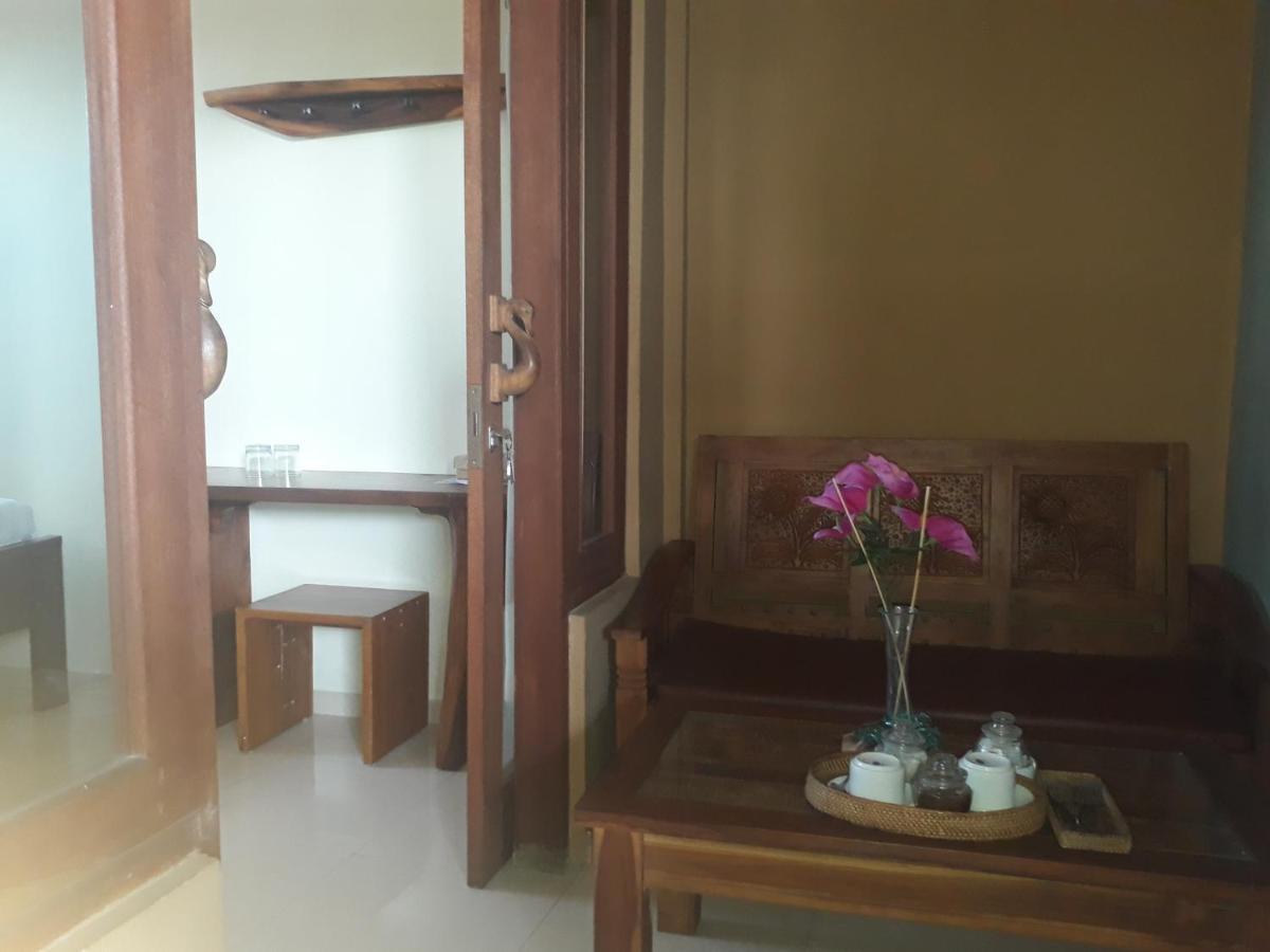 Adi House Homestay อูบุด ภายนอก รูปภาพ