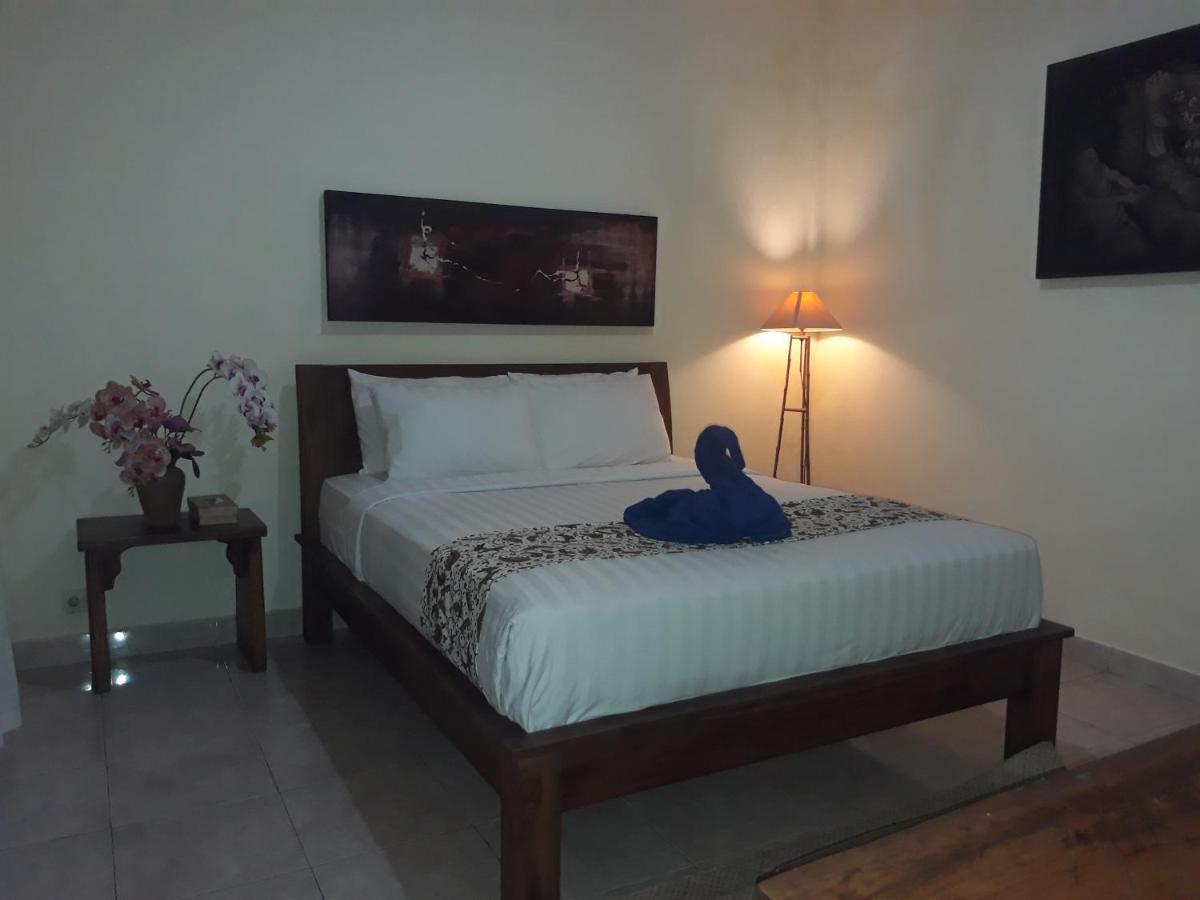 Adi House Homestay อูบุด ภายนอก รูปภาพ